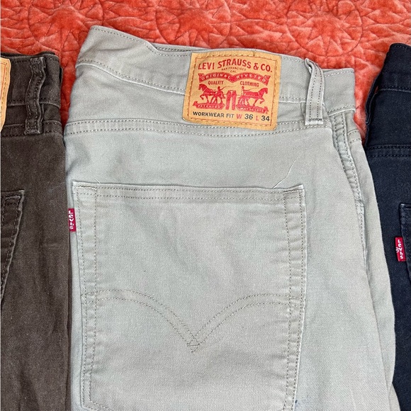 Lot of 3 Pairs of Levi’s Workwear Straight Fit 36x34 Pants, Brown, Tan, Black - Picture 5 of 10